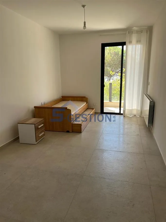 Apartment for Rent Furnished in Mar Chaaya — الصورة 3