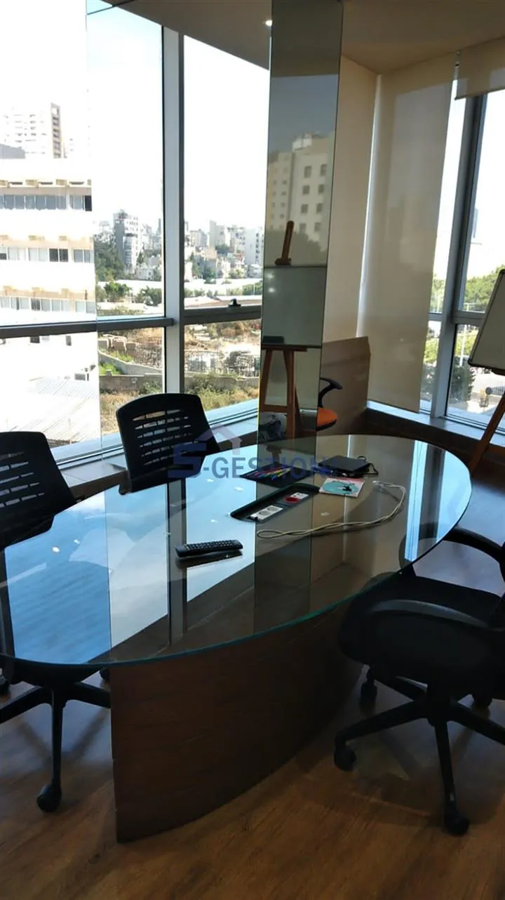 Office for Rent Furnished in Horch Tabet — الصورة 3