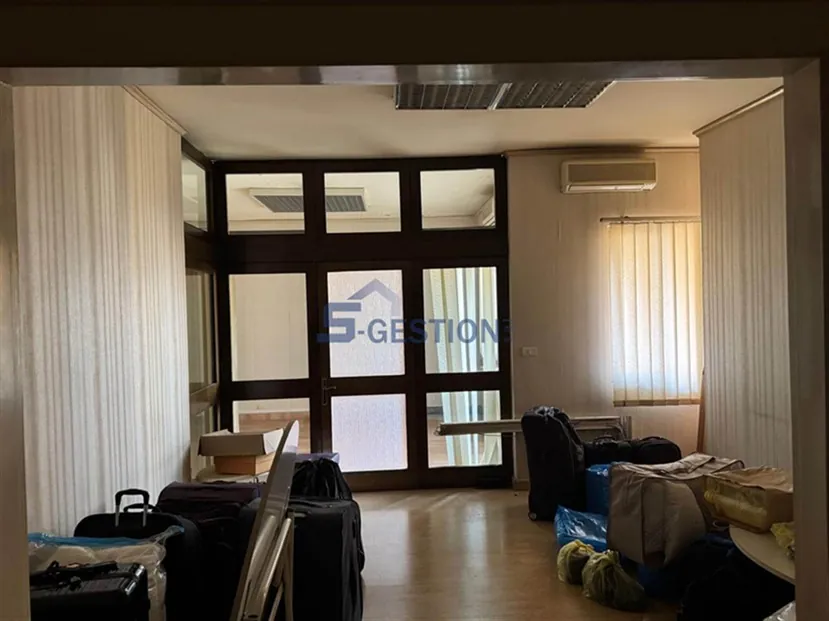 Office for Rent in Achrafieh — الصورة 1