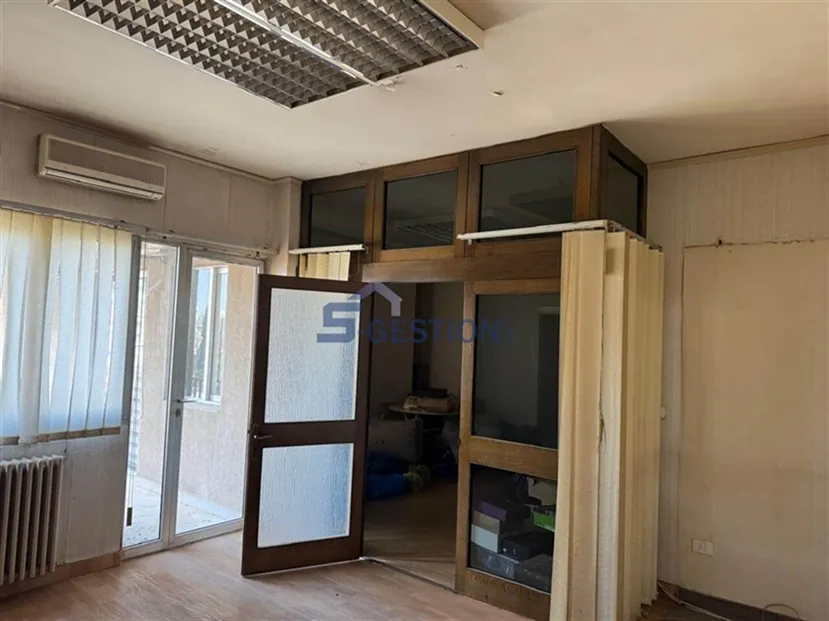 Office for Rent in Achrafieh — الصورة 2
