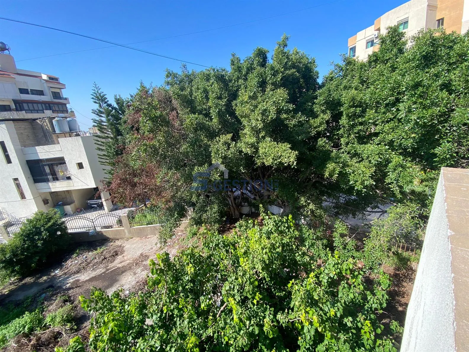 Villa Individual House for Sale in Baabda — photo 4