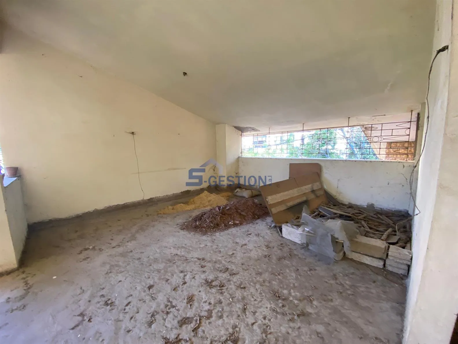 Villa Individual House for Sale in Baabda — photo 5