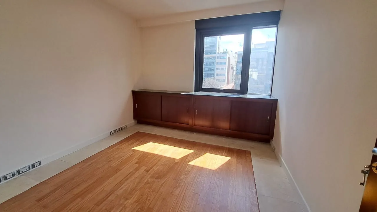Office for Sale in Achrafieh — photo 5