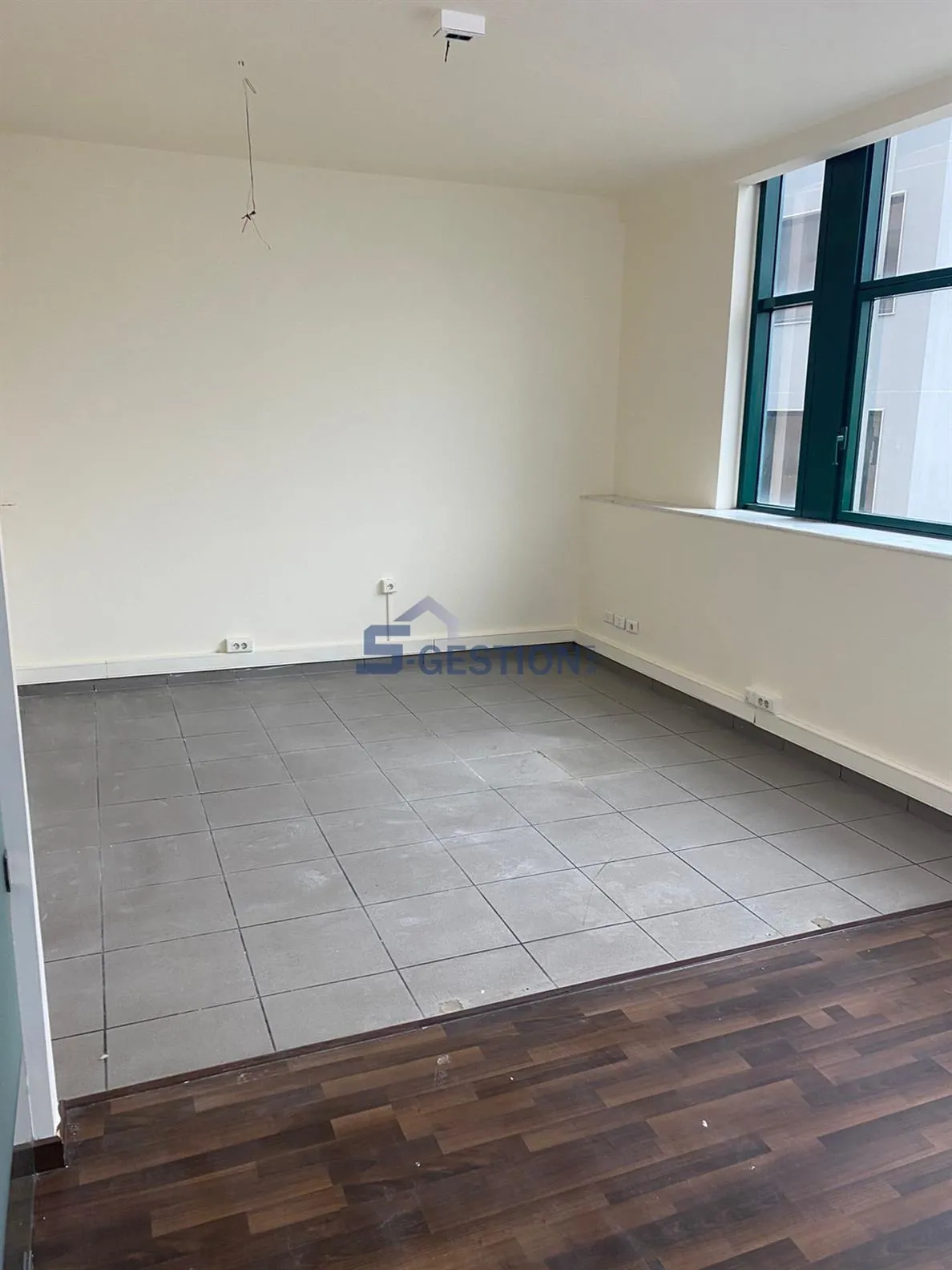 Office for Rent in Adliyeh — الصورة 3