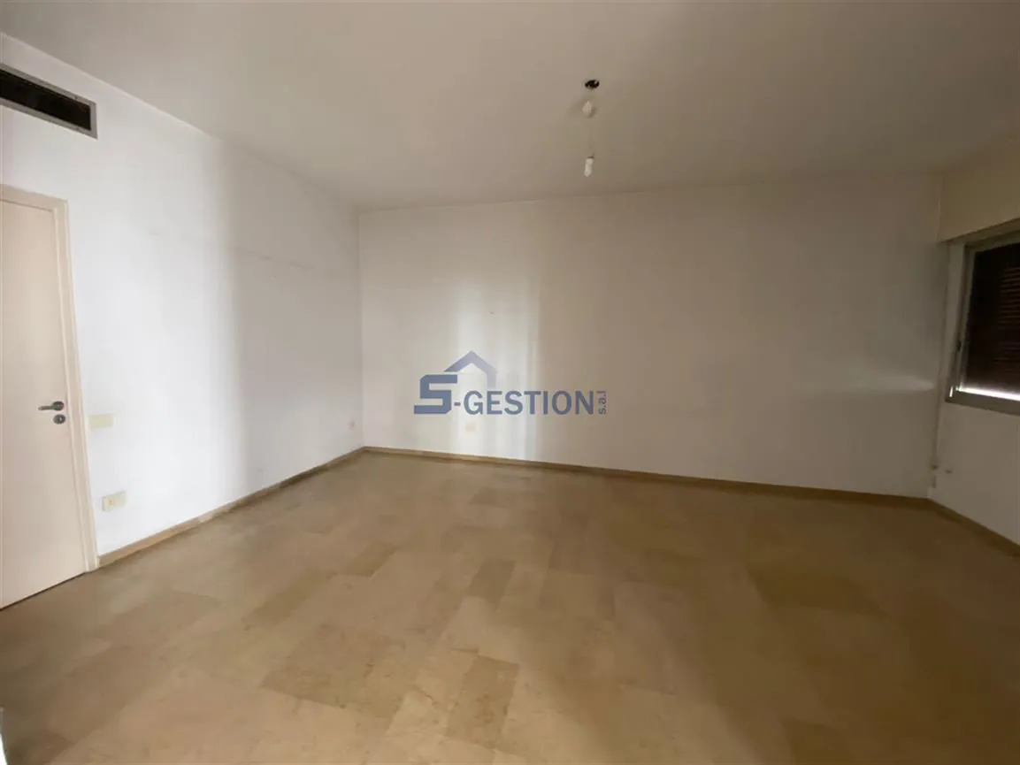 Apartment for Sale in Clemenceau — photo 4