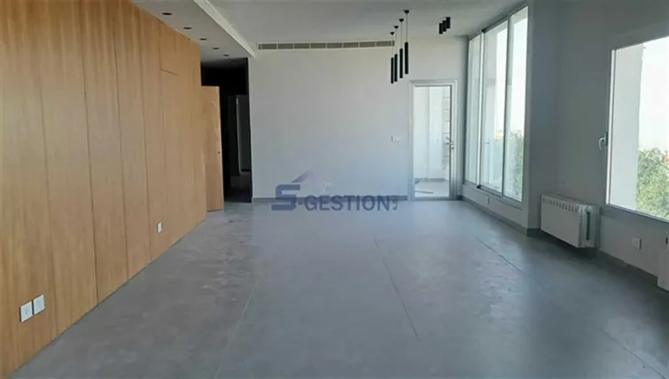 Apartment for Sale in Bayada