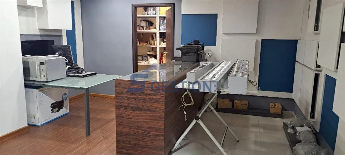 Office for Rent in Sin El-Fil — الصورة 2