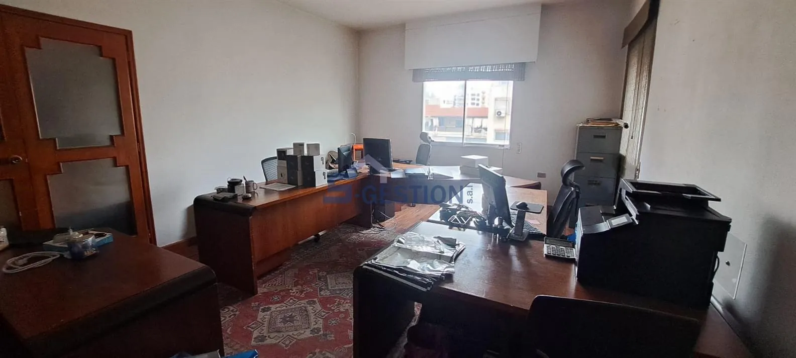 Office for Rent in Hamra — الصورة 4