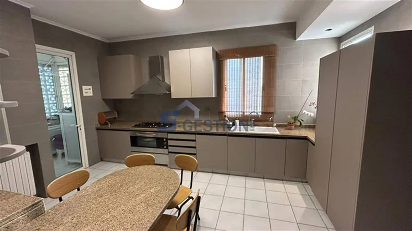 Apartment for Rent Furnished in Achrafieh — الصورة 2