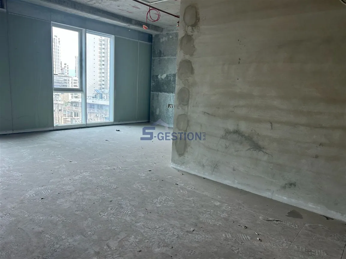 Office for Sale in Achrafieh — photo 2