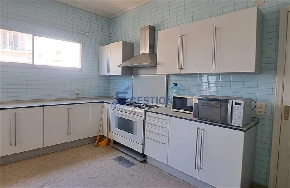 Apartment for Sale in Ras El Nabeh — photo 3