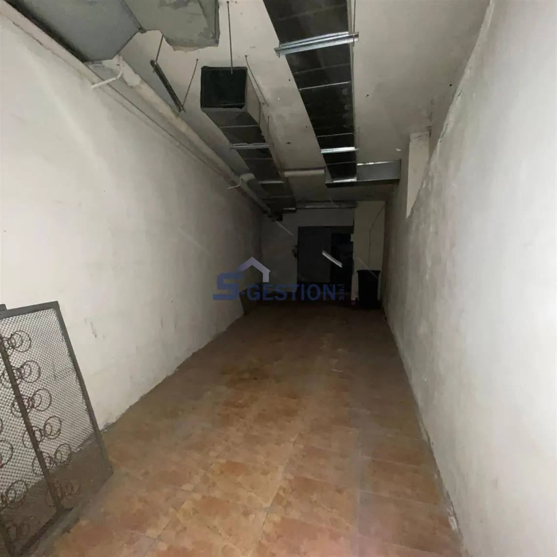 Shop Commercial Premises for Sale in Achrafieh — photo 2