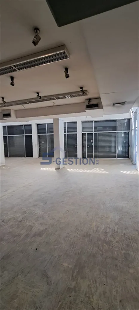Shop Commercial Premises for Rent in Broumana — الصورة 2