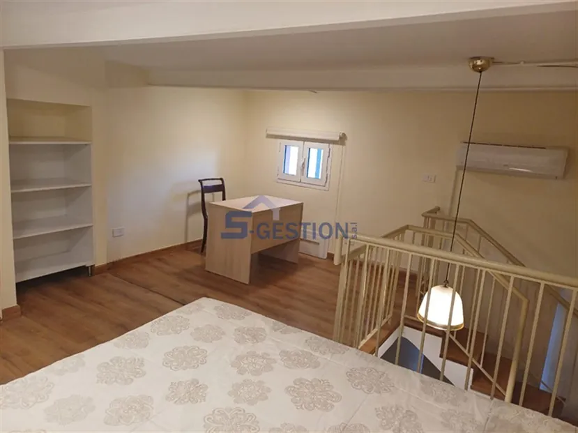 Studio for Rent Furnished in Gemmayze — الصورة 3