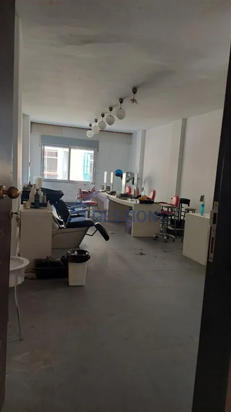 Office for Rent in Saifi — الصورة 2