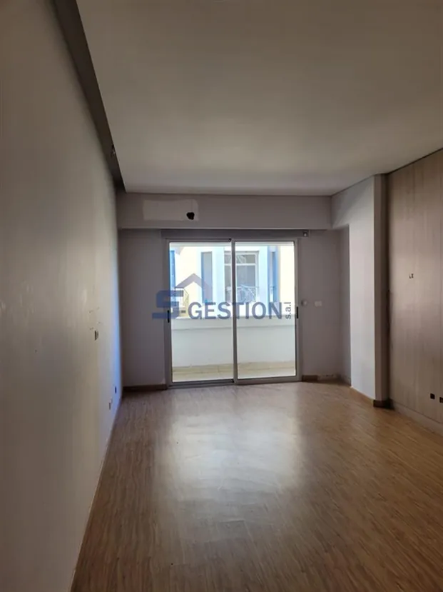 Office for Rent in Saifi — الصورة 3