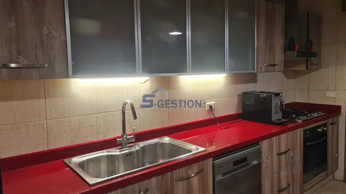 Apartment for Rent Furnished in Achrafieh — الصورة 5