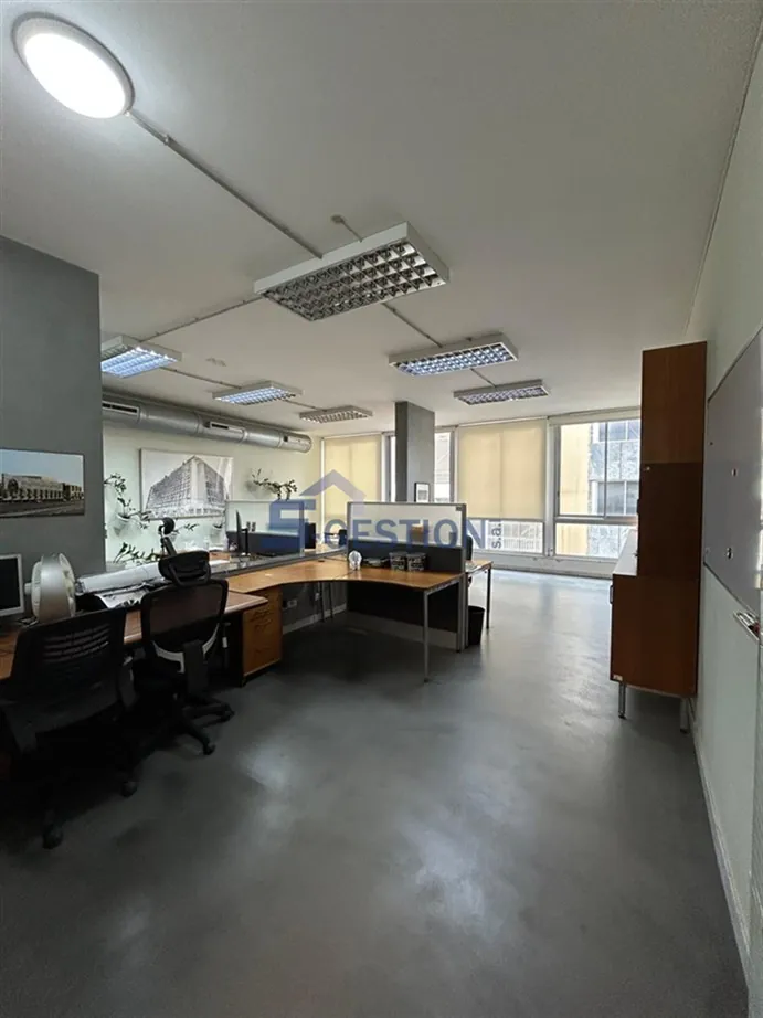 Office for Sale in Hamra — photo 2