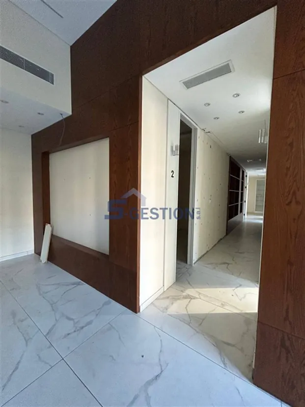 Shop Commercial Premises for Rent in Down Town — photo 4