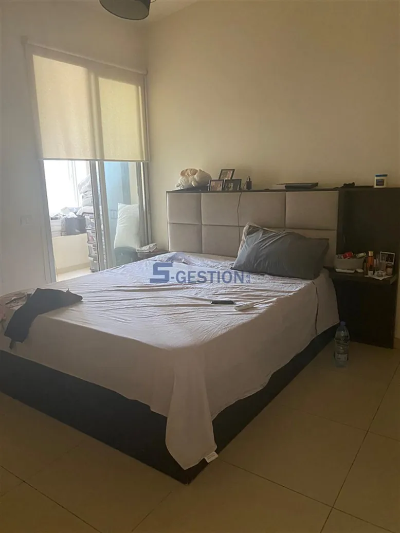 Apartment for Sale in Hamra — الصورة 3