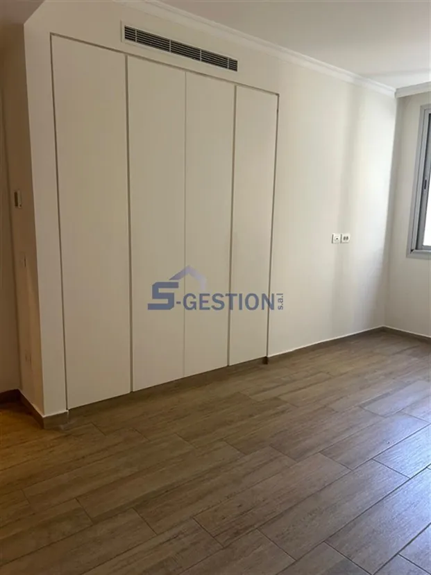 Apartment for Rent in Ras El Nabeh — الصورة 2