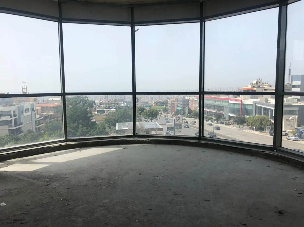 Office for Rent in Hazmieh — photo 2