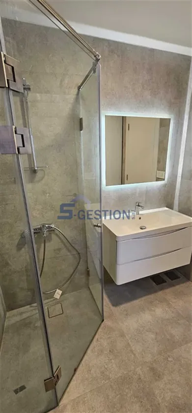 Apartment for Rent Furnished in Achrafieh — الصورة 5