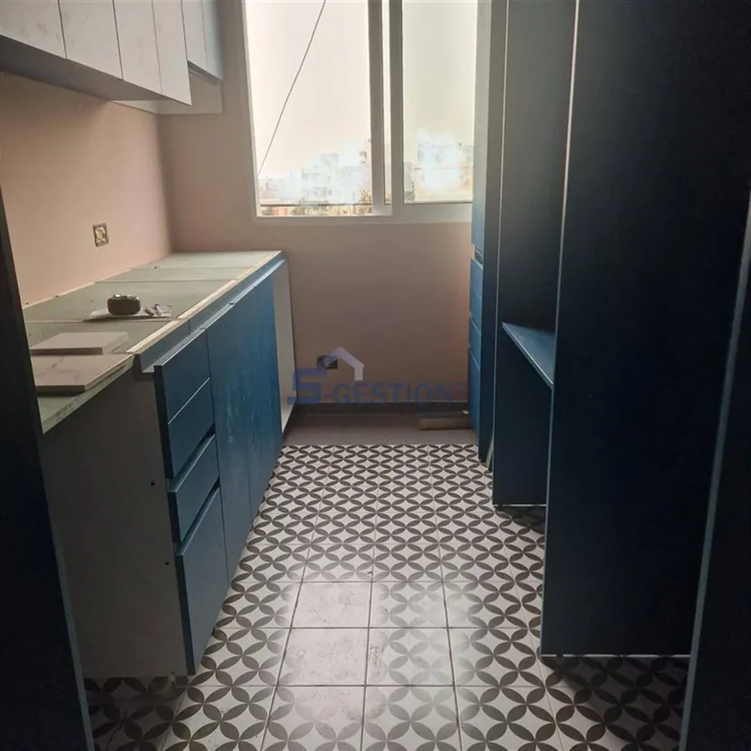 Apartment for Rent Furnished in Mar Mikhael — الصورة 4