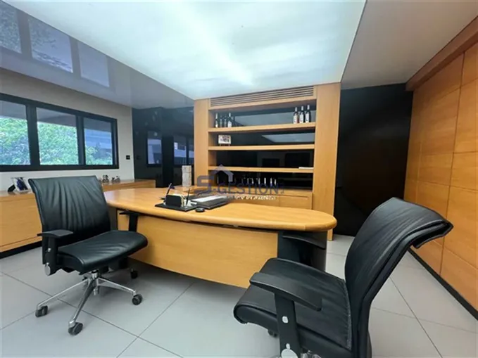 Office for Rent in Horch Tabet — الصورة 3