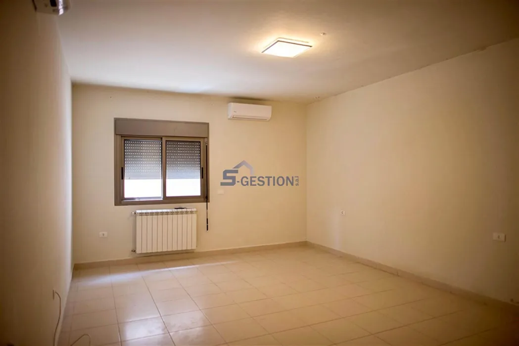 Apartment for Sale in Hazmieh — photo 4
