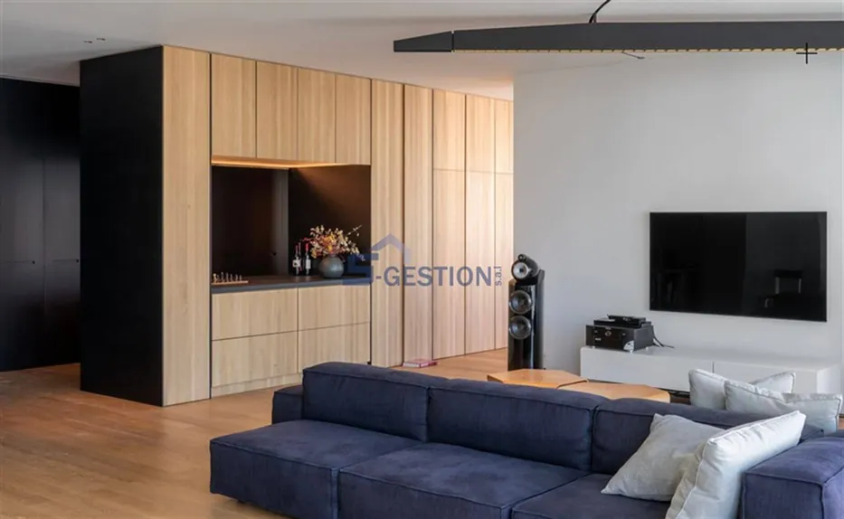 Apartment for Rent Furnished in Achrafieh — الصورة 5