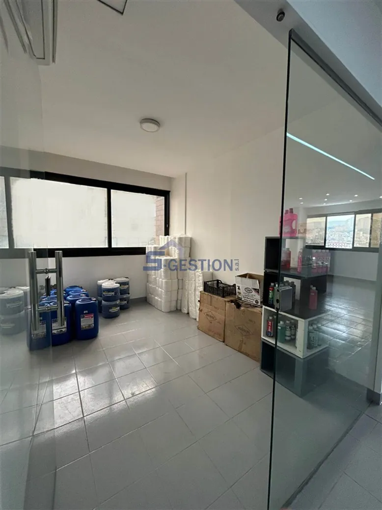Office for Rent in Bauchrie — الصورة 3