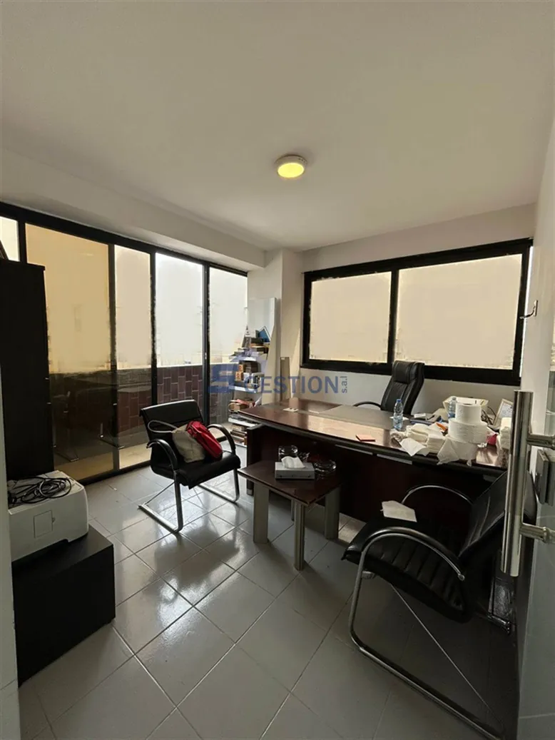 Office for Rent in Bauchrie — الصورة 4