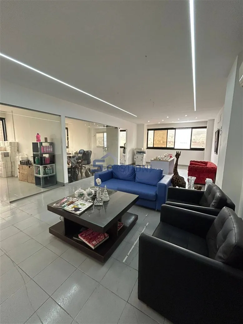 Office for Rent in Bauchrie — الصورة 5