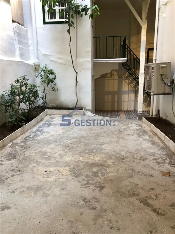 Apartment for Rent in Ras Beyrouth — photo 5