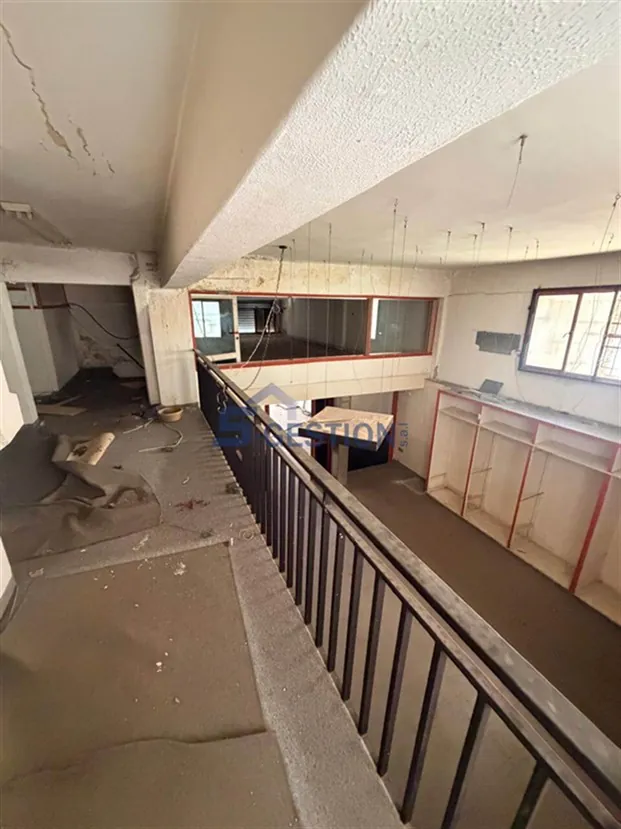 Shop Commercial Premises for Rent in Achrafieh — الصورة 2