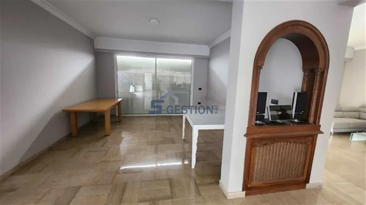 Apartment for Rent Furnished in Achrafieh — الصورة 1