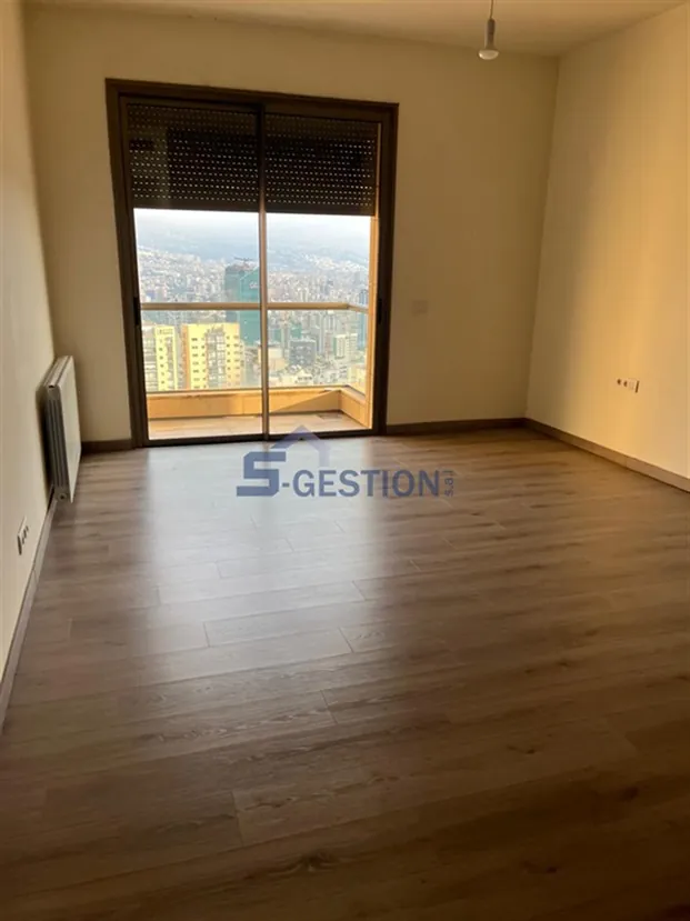 Apartment for Rent in Achrafieh — الصورة 3