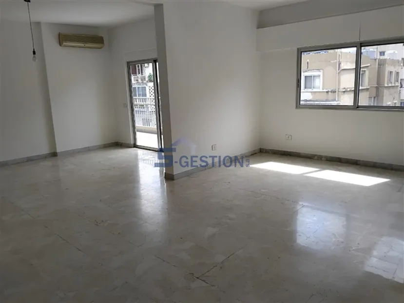 Apartment for Rent in Achrafieh — الصورة 1