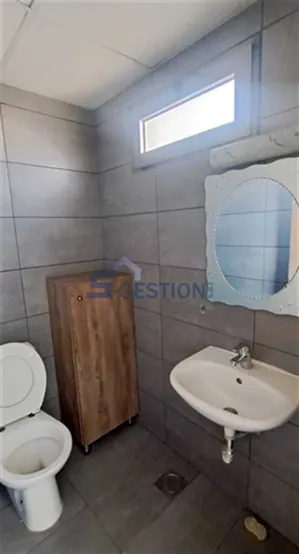 Office for Rent in Ain Mreisse — photo 4