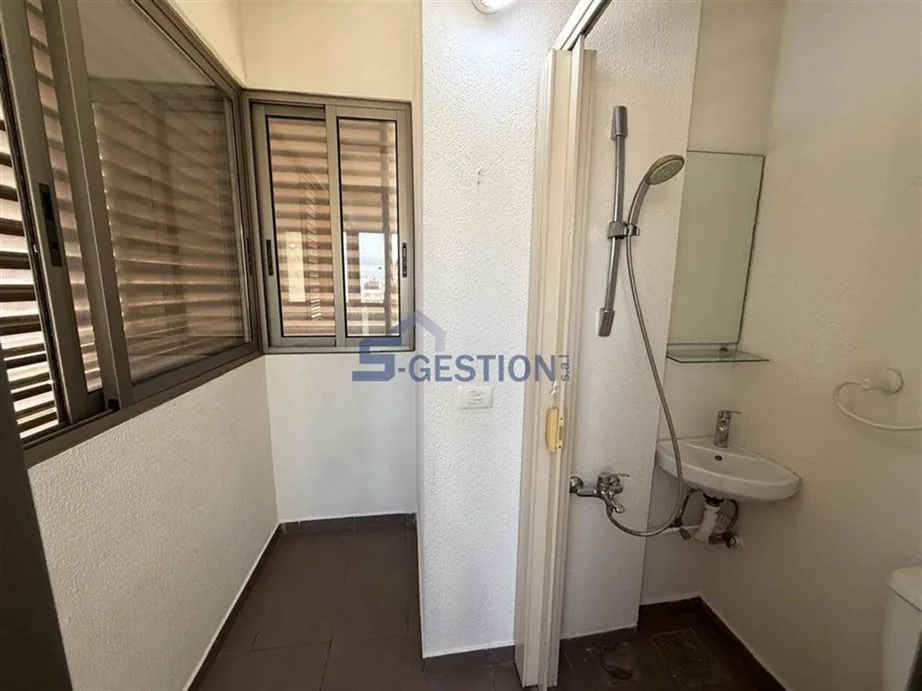 Apartment for Rent in Achrafieh — الصورة 3