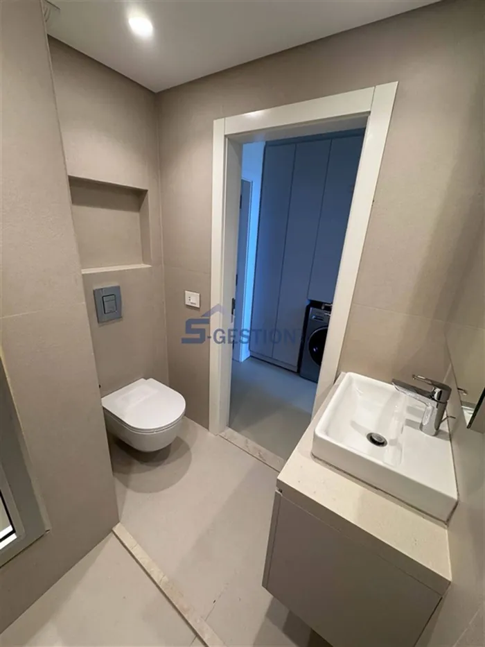 Chalet for Rent Furnished in Zouk Mikaël — الصورة 5
