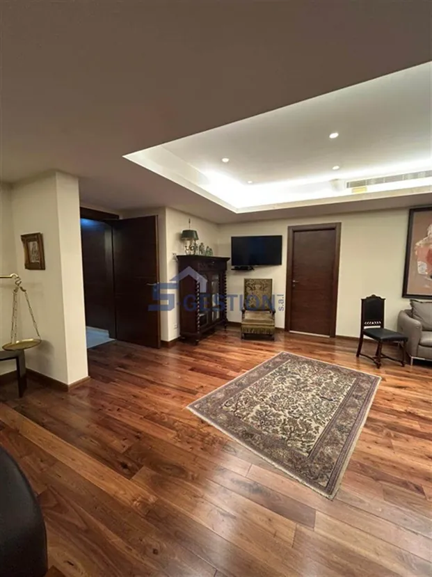 Office for Sale in Mar Takla