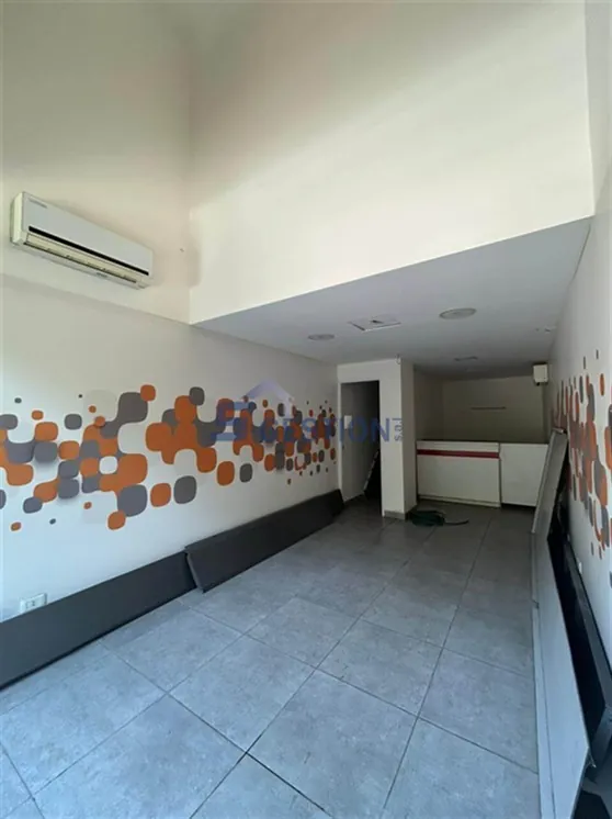 Shop Commercial Premises for Rent in Sin El-Fil — الصورة 1