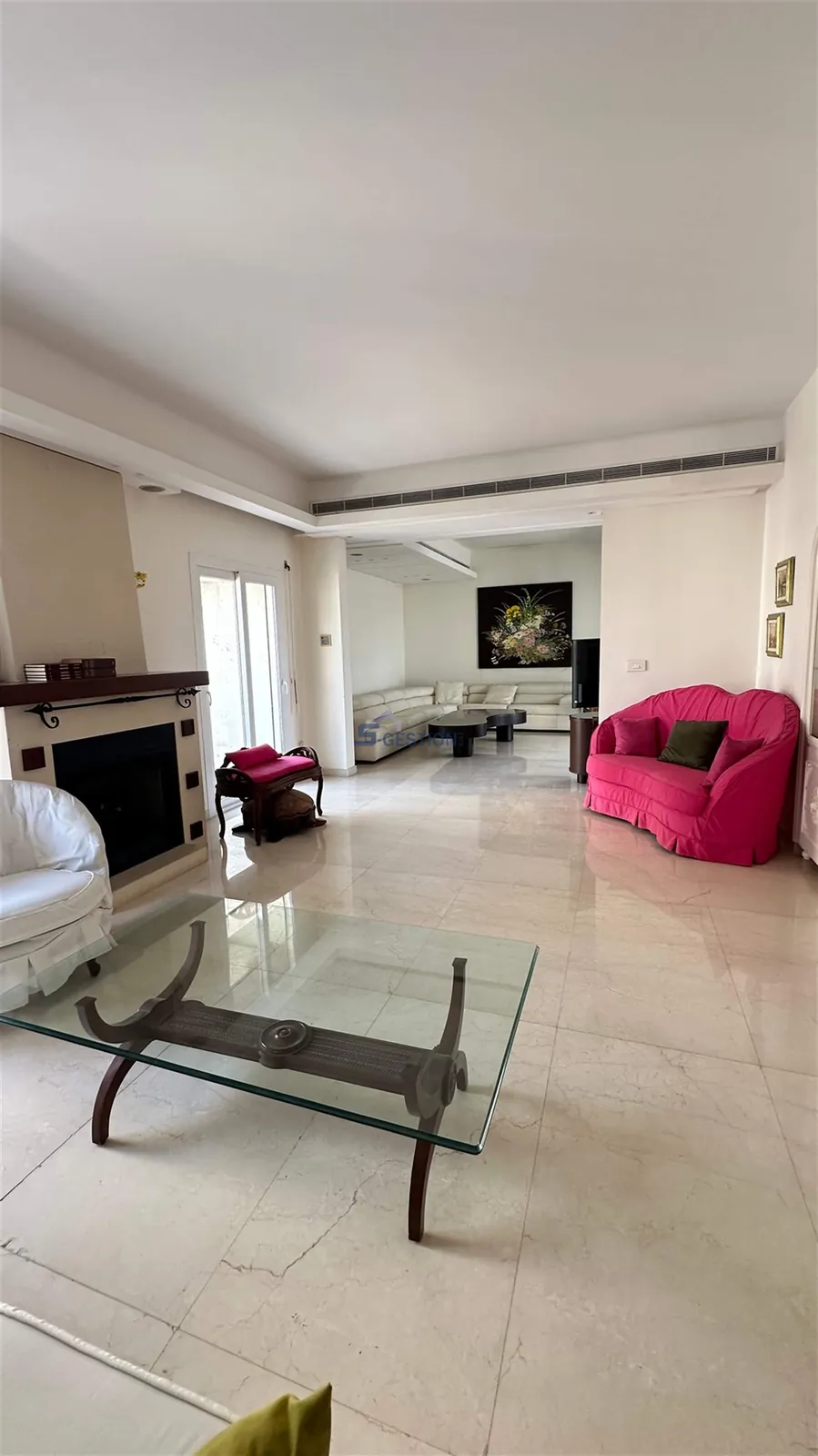 Apartment for Sale in Achrafieh