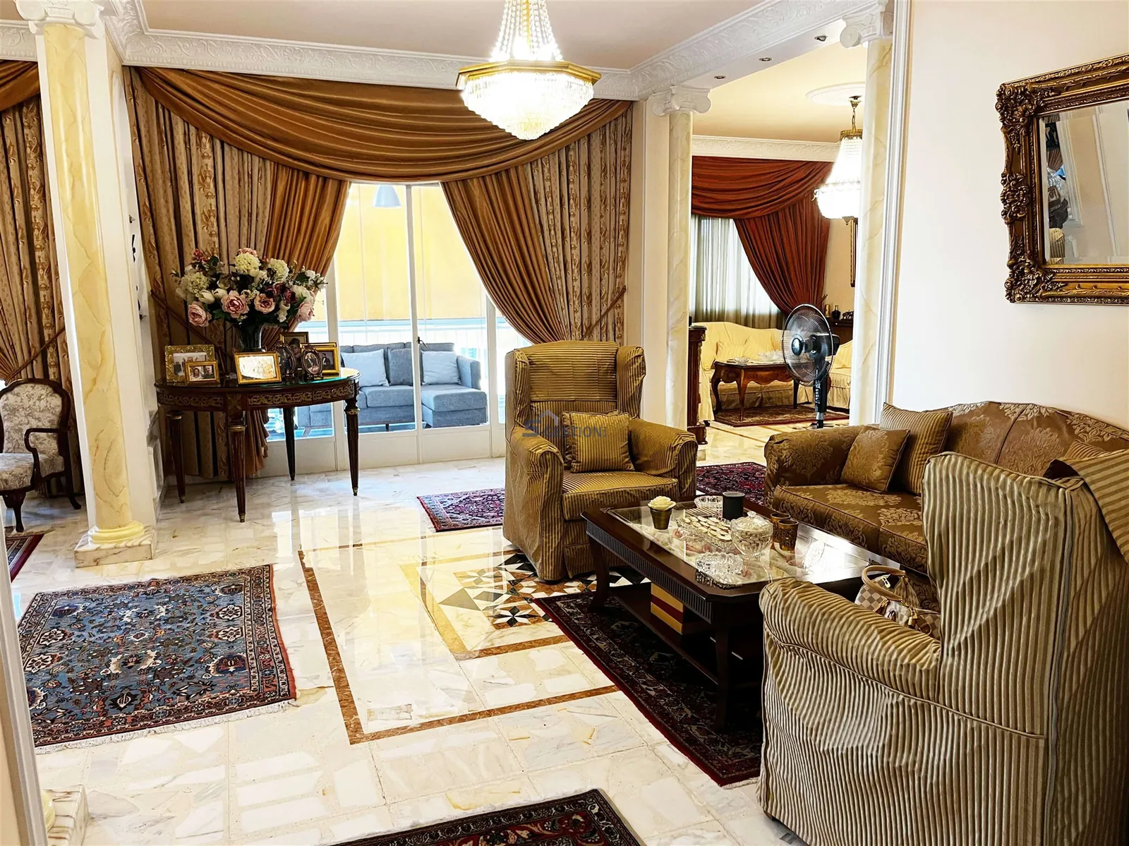 Apartment for Sale in Furn Chebbak