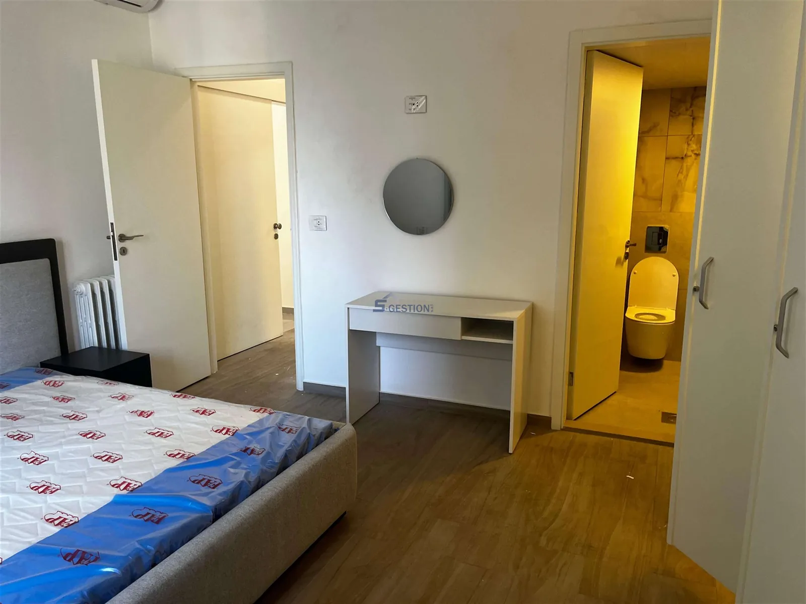 Apartment for Rent Furnished in Achrafieh — الصورة 5