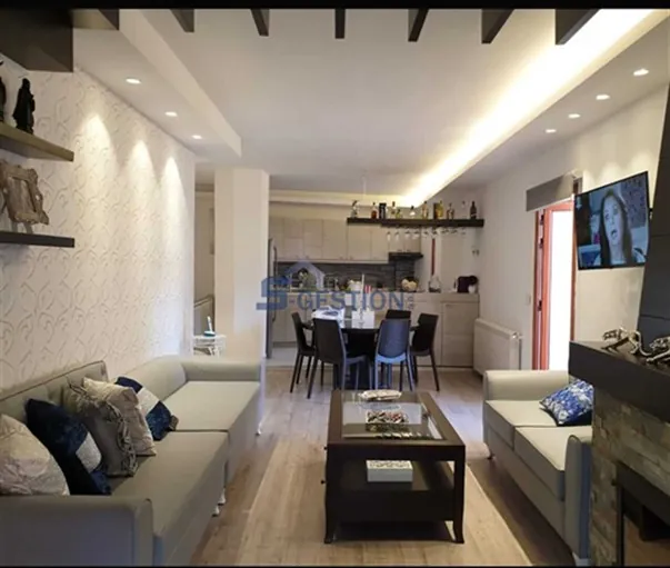 Chalet for Sale in Feytroun — الصورة 4
