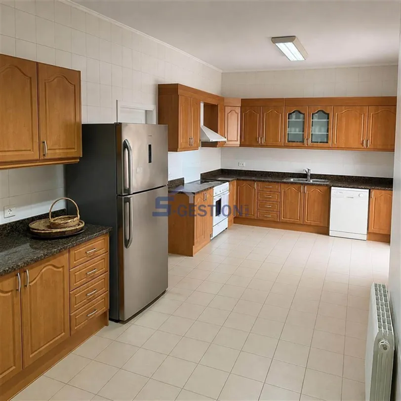 Apartment for Rent in Achrafieh — الصورة 3