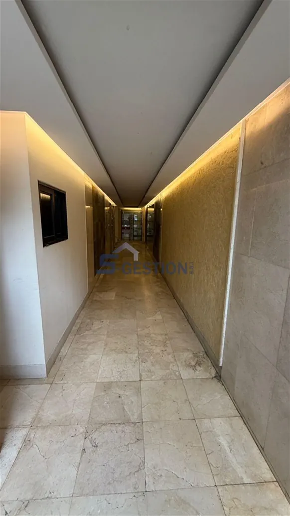 Office for Rent in Achrafieh — الصورة 2